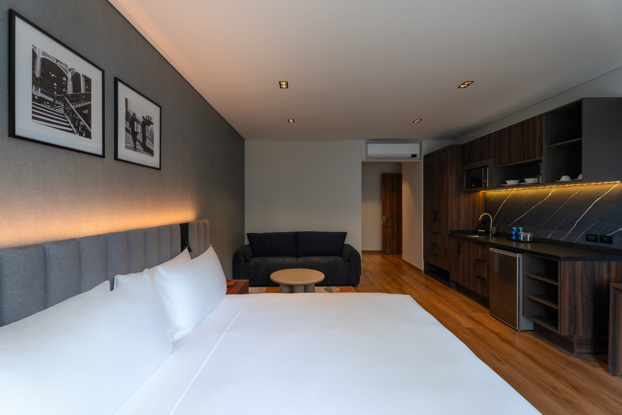 Suite Premium City View Ambulan-2